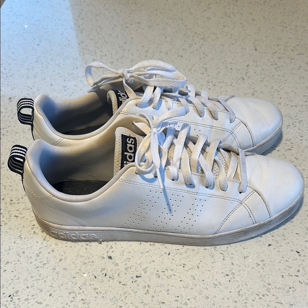 Adidas White Sneakers Classic Tennis Style